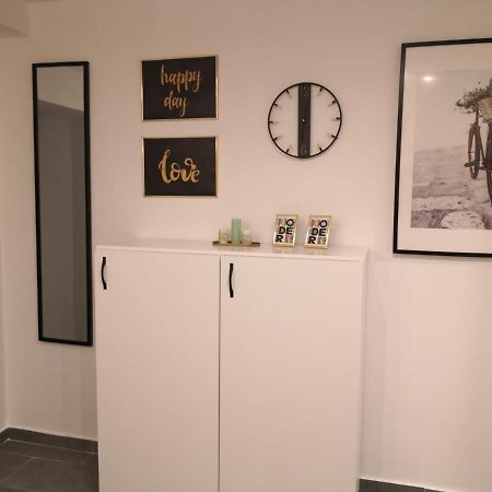 Bibi Zahumska Apartman Beograd Bagian luar foto