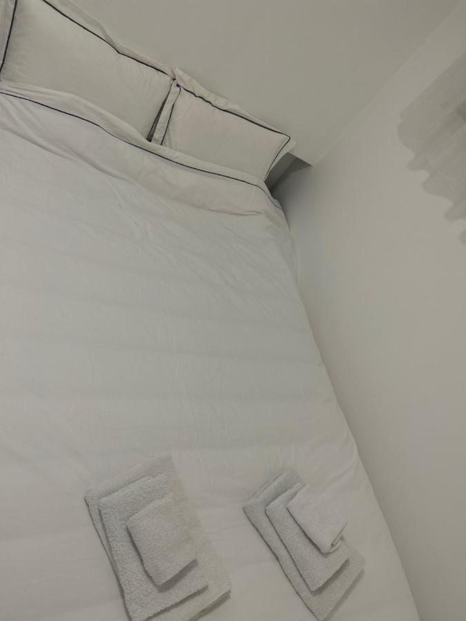 Bibi Zahumska Apartman Beograd Bagian luar foto