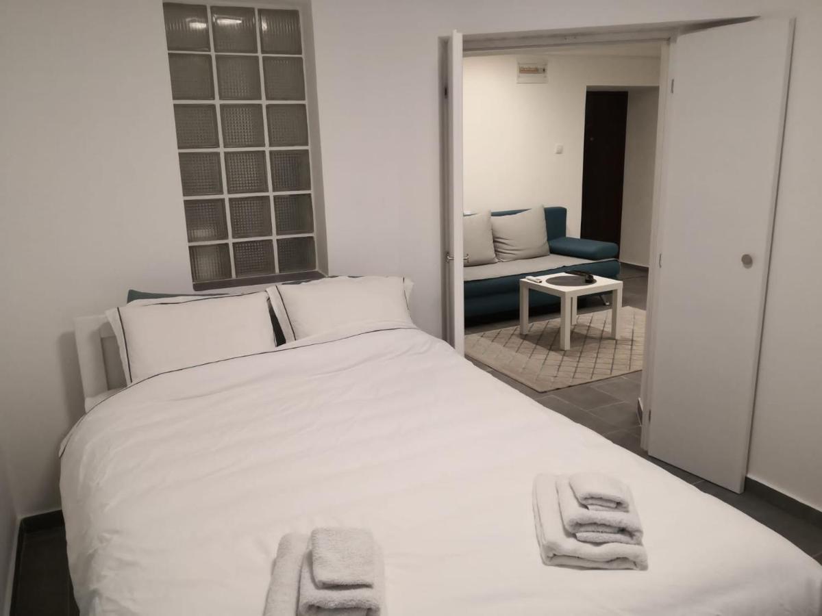 Bibi Zahumska Apartman Beograd Bagian luar foto