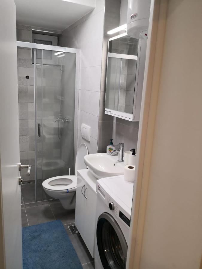 Bibi Zahumska Apartman Beograd Bagian luar foto