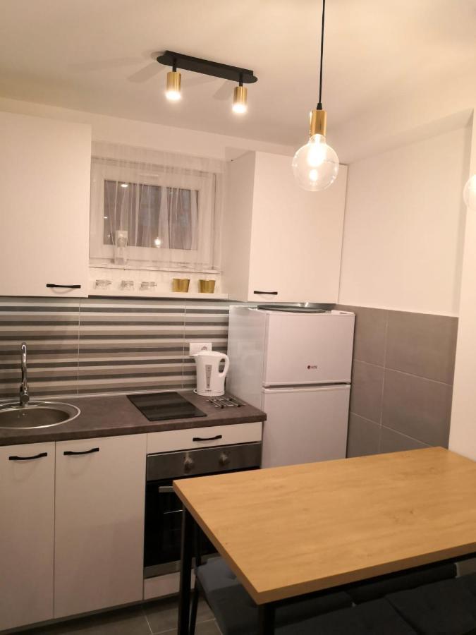 Bibi Zahumska Apartman Beograd Bagian luar foto