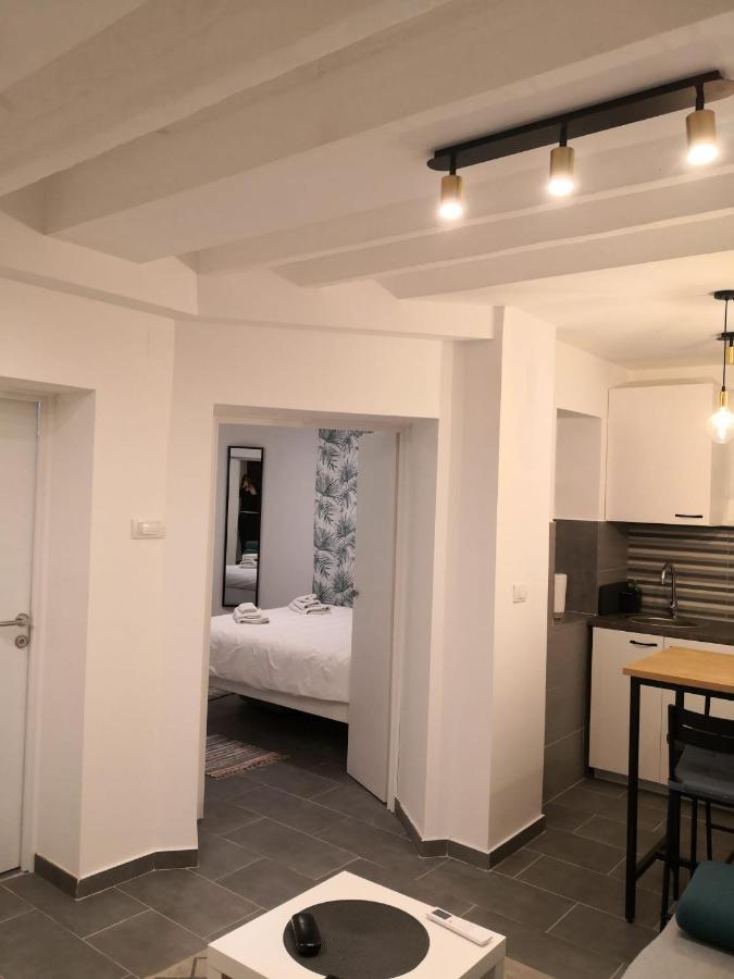 Bibi Zahumska Apartman Beograd Bagian luar foto